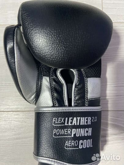 Экипировка для кикбоксинга