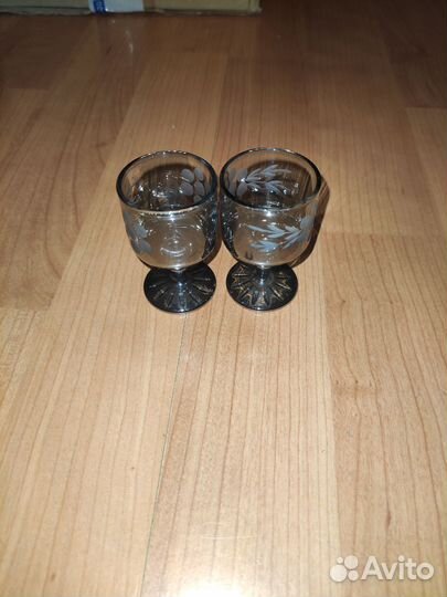 Рюмки, бокалы, чашки