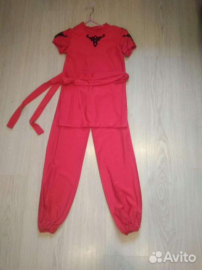 Кунг-фу ушу фестивальная форма