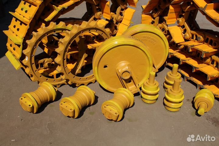 PC200 Каток опорный экскаватора Комацу