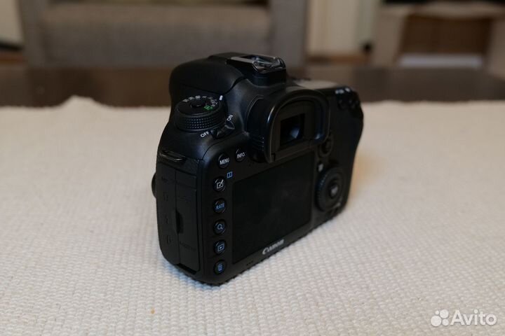 Canon eos 7d mark ii (40k пробег)