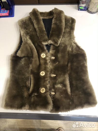Жилетка меховая женская мутон