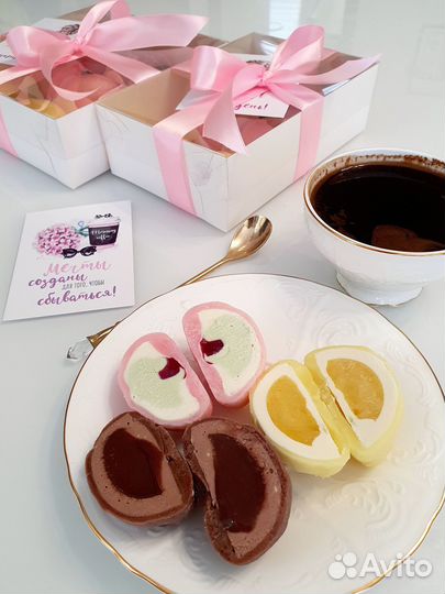 Японский десерт Моти Mochi пирожное