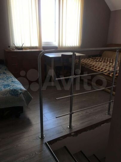 Комната 18 м² в 1-к., 1/2 эт.