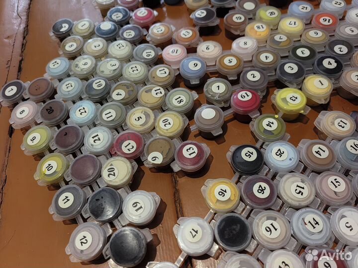 Краски(из наборов для рисования по номерам)