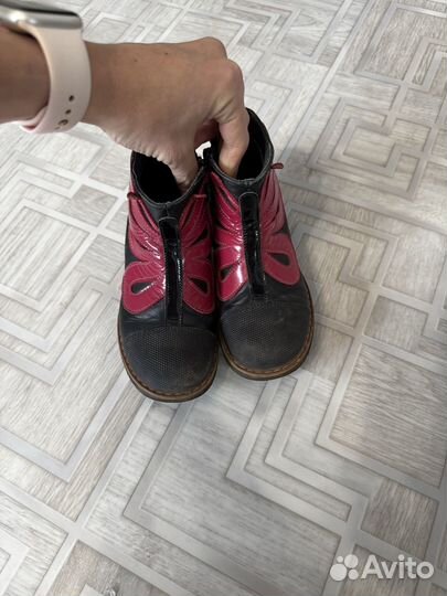 Обувь для девочки