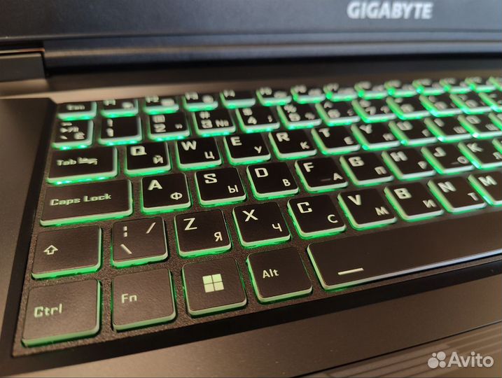 Игровой ноутбук Gigabyte G7 KE