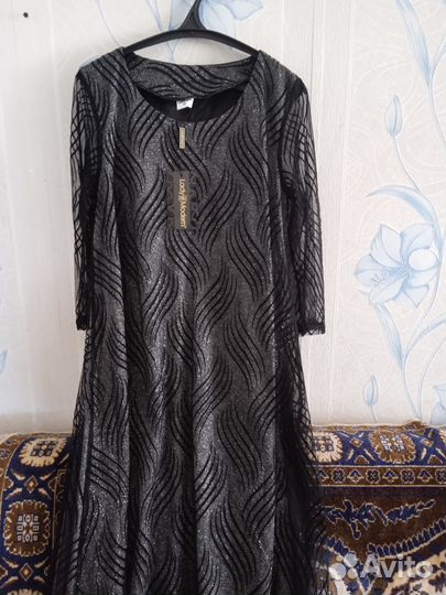 Платье женское вечернее новое