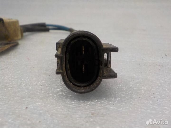 Блок управления вентилятором Toyota Corolla (E120