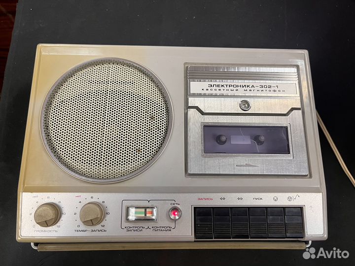 Кассетный магнитофон электроника 302-1