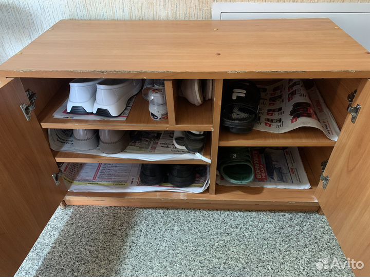 Вешалка и тумбочка для обуви в прихожую бу