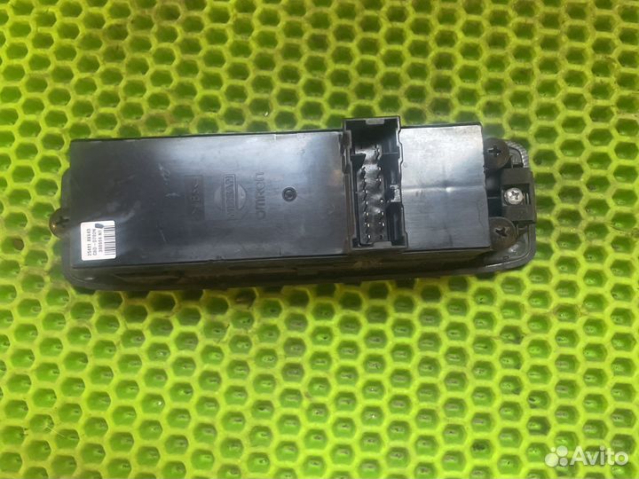 Блок управления стеклоподъемниками nissan primera