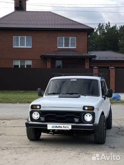 LADA 4x4 (Нива) 1.7 МТ, 1998, 135 325 км