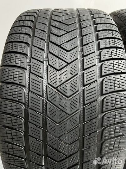 Pirelli Scorpion Winter RFT 315/35 R20