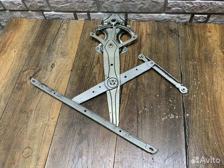 Lexus RX 350 Стеклоподъемник электр. передний