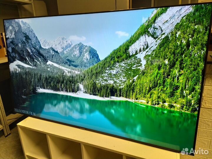 На всю стену яркий Samsung 4K, SMART TV, Wi Fi 70