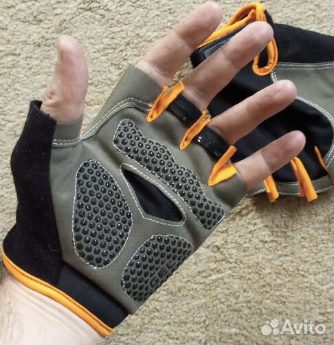 Велосипедные перчатки