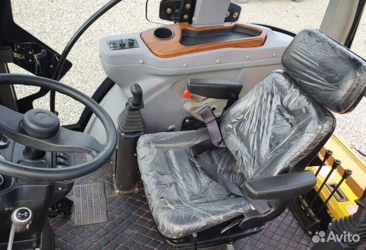 Экскаватор-погрузчик Bizon 777, 2023