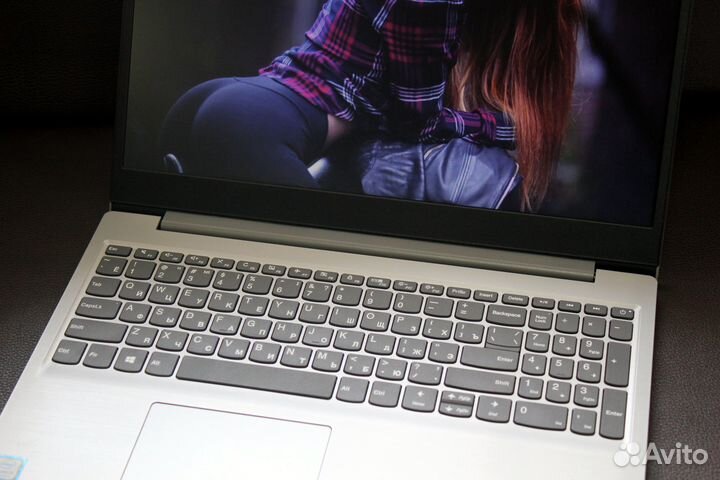 Ноутбук Lenovo Intel Core i5(8) /SSD/Full HD