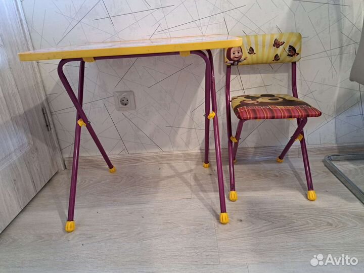 Комплект детской мебели Стол и стул