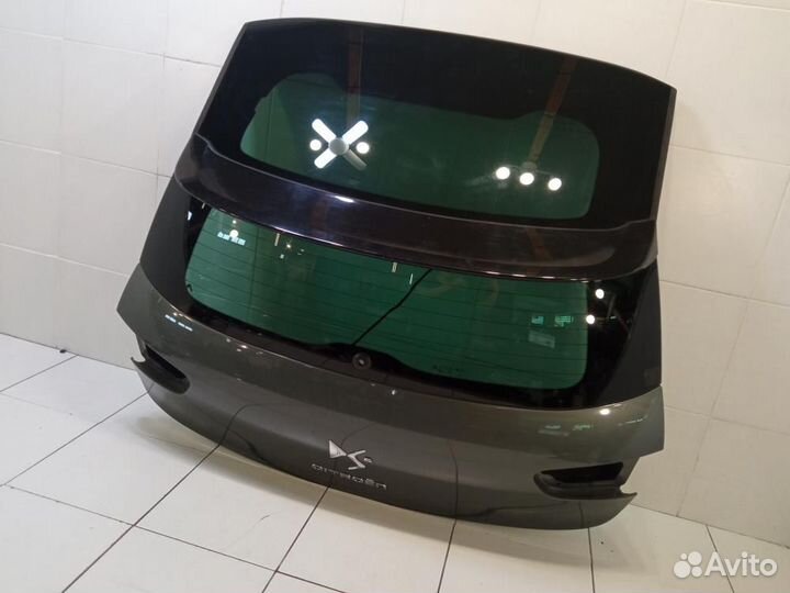 Дверь багажника со стеклом Citroen DS5 K