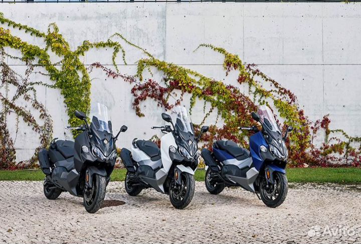 Максискутер SYM maxsym TL 500i