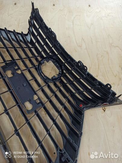 Решетка радиатора Лексус NX рестайлинг