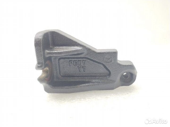 Кронштейн двигателя Mazda 3