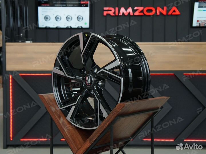 Литые диски R20 для Audi. Арт3016