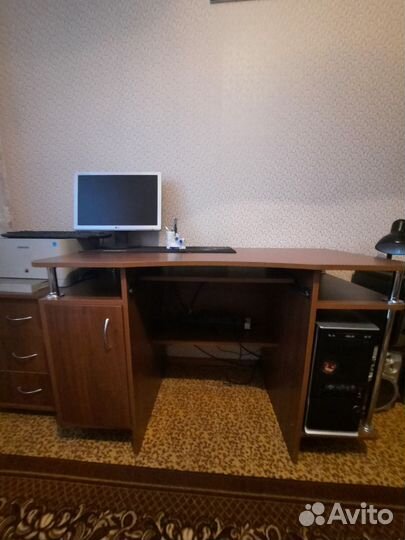 Компьютерный стол бу