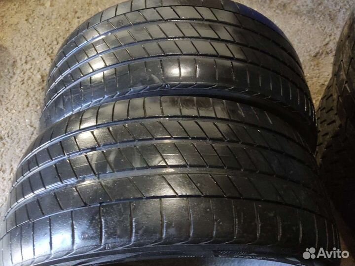 Yokohama Advan Sport V105 255/35 R19 96Y