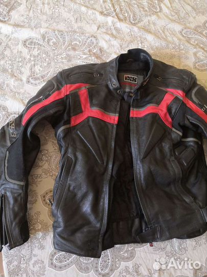 Мотокуртка кожаная мужская iXS