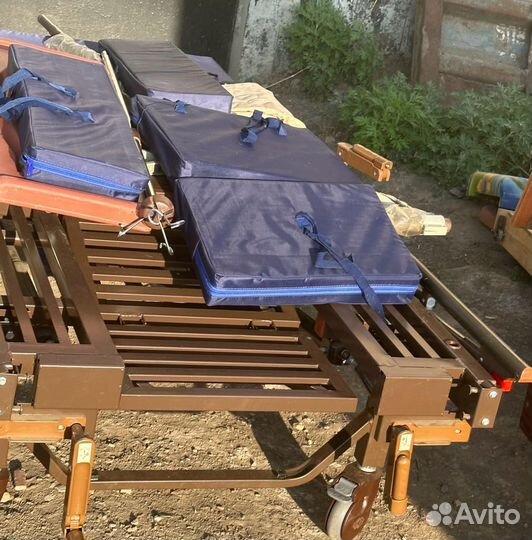 Кровать для лежачих больных бу
