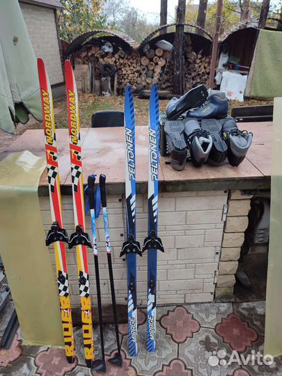 Лыжи и Стельки спортивные адидас 41р. 27см