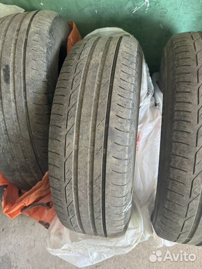 Bridgestone Turanza T001 205/65 R16