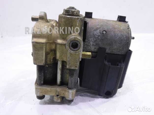 Блок ABS (насос) бмв 8 E31