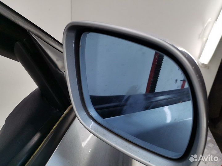 Дверь передняя для Audi A4 B5 8D0831052B