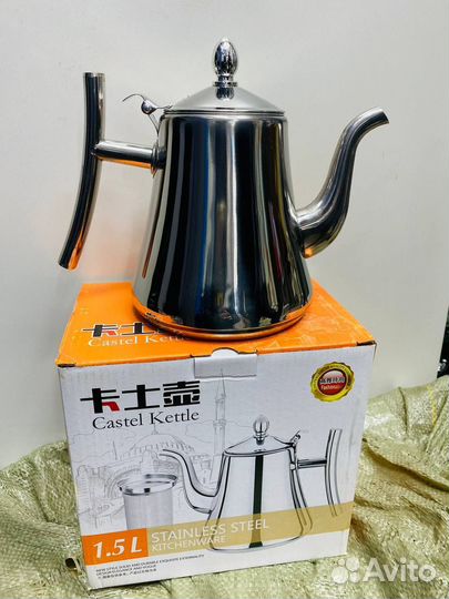 Чайник и заварник полированной нержавеющей стали