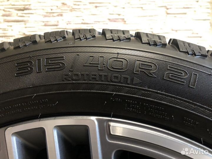 Nokian Tyres Hakkapeliitta R3 275/45 R21 и 315/40 R21 111T