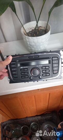 Магнитола на ford mondeo 4