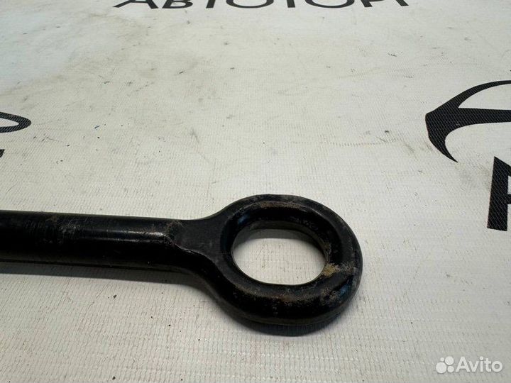 Крюк буксировочный Kia Rio 3 1.6 бензин 2013