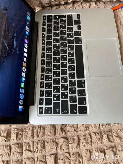 MacBook Pro 13 2014 года, 200 Циклов, core I5 2.6g