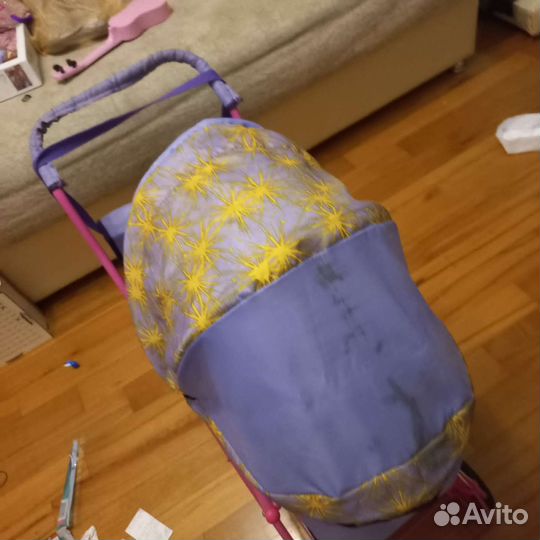 Коляска кукольная