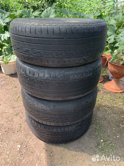 Goodyear Excellence 215/60 R16 95