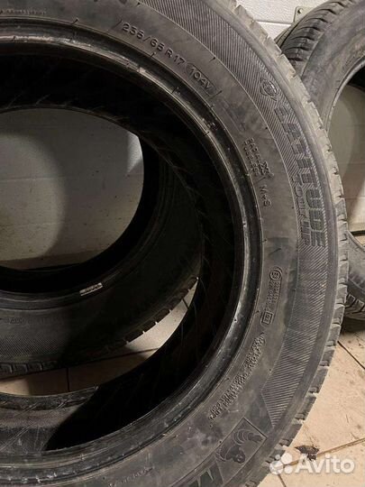 Michelin Latitude Tour HP 265/65 R17