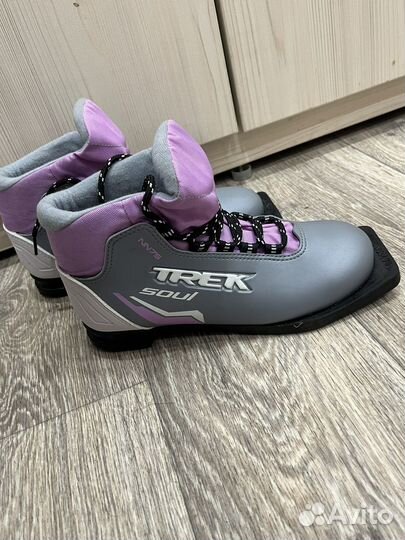 Ботинки лыжные trek
