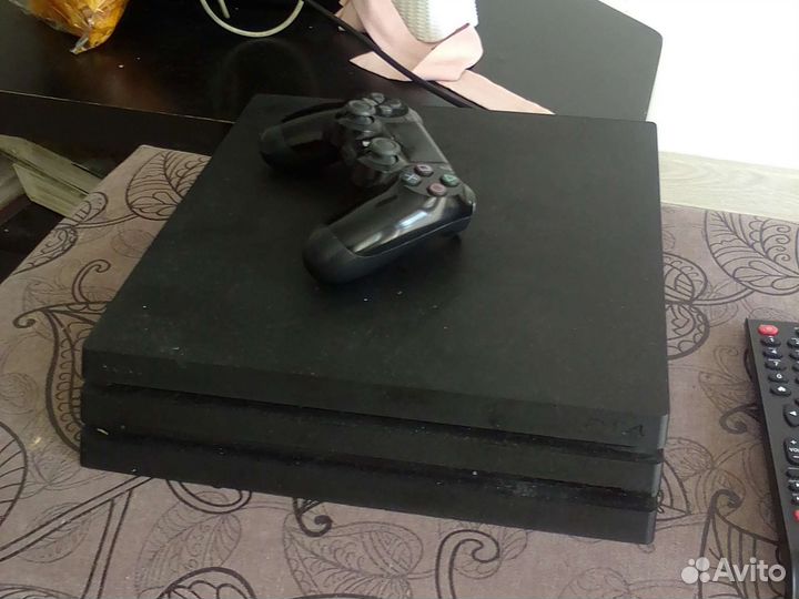 Sony playstation 4 pro 1tb