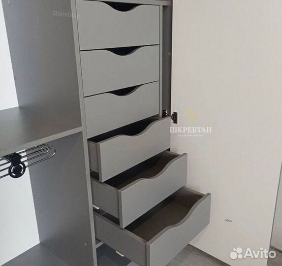 Шкаф в прихожую