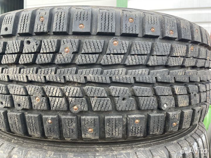 Dunlop SP Winter Ice 01 235/55 R17 99T