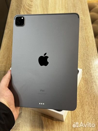 iPad Pro 11 M1 (3th gen) 128GB Wi-Fi Б/У